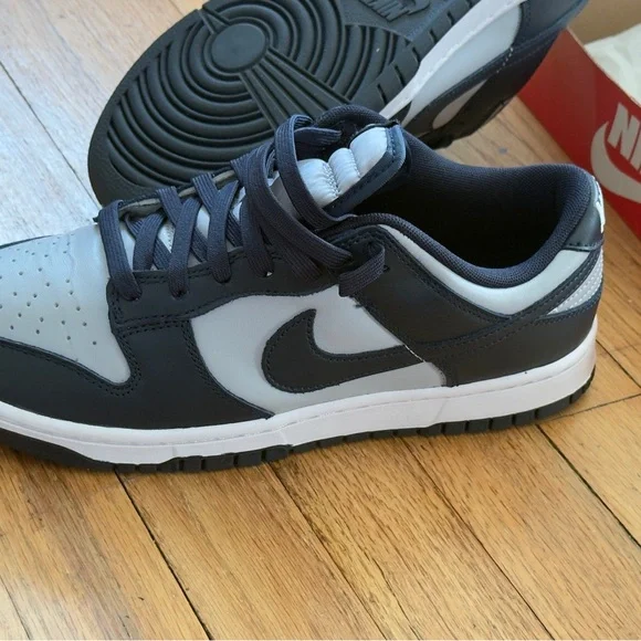 Nike Dunk Low in Dark Blue and White